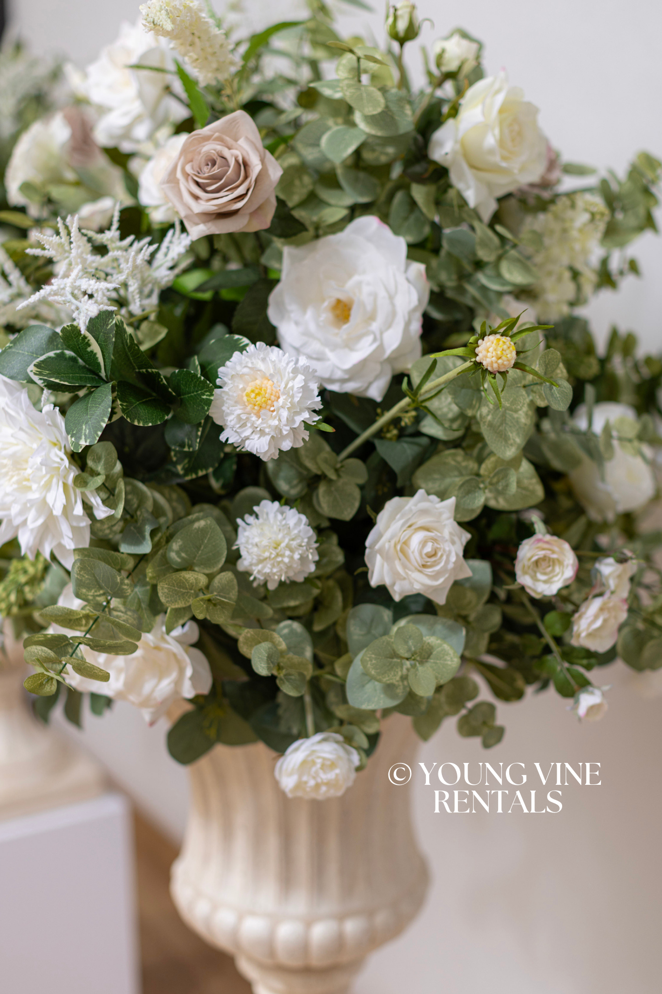 The Winslow Floral Urns (2x)